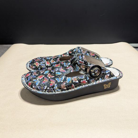 Alegria By PG Lite Patent Leather Butterfly Clogs Slip On Shoes Womens 9 Mules - Picture 4 of 7